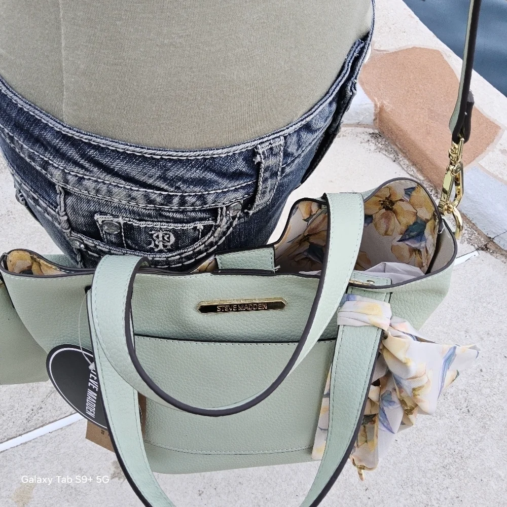 NWT STEVE MADDEN SAGE 
